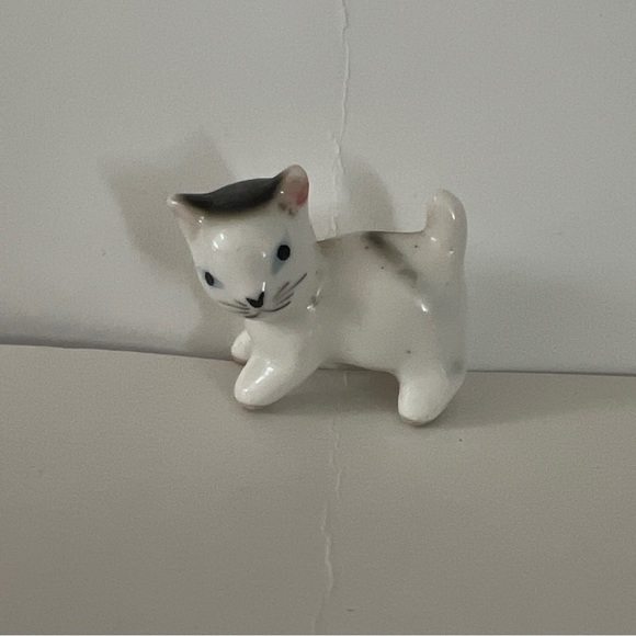 A Lot Of 2 Vintage White and Black Cat Figurine Made in Japan - Picture 5 of 11